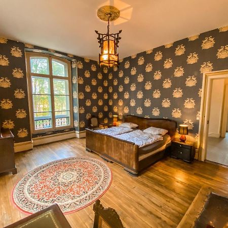 Private Castle With Park - Chateau Guillermo La Moncelle Zewnętrze zdjęcie
